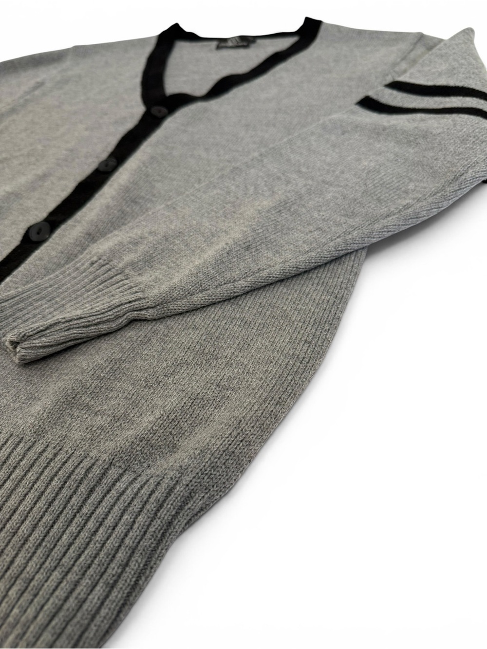 Molokai Surf Gray Black Cardigan Sweater Men’s Small Preppy Academia - Picture 4 of 10